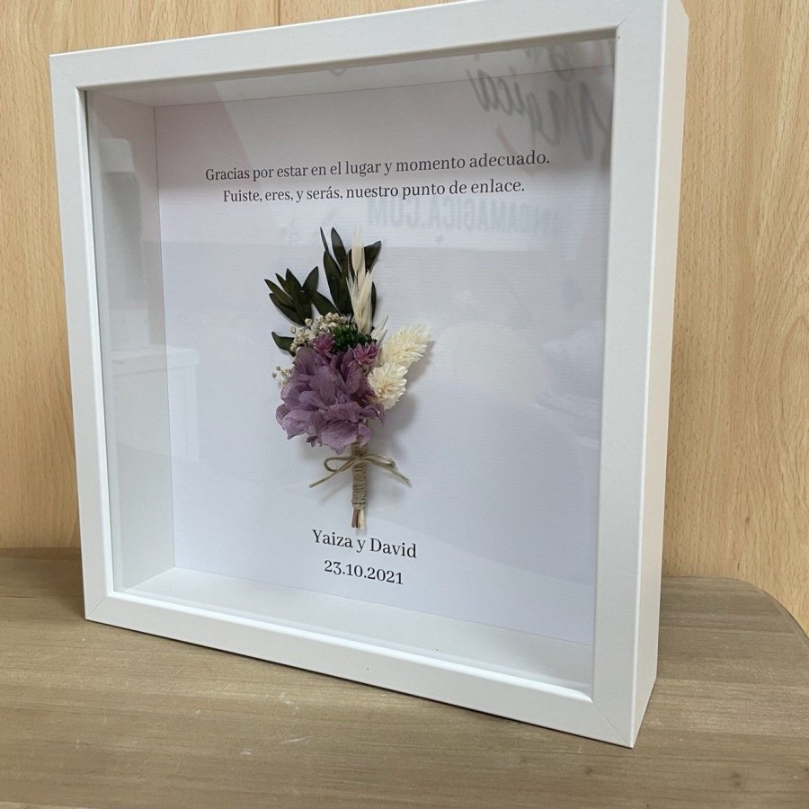 Marco ramillete preservado