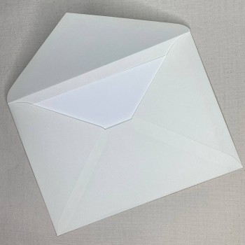 Sobre Invitación Crema