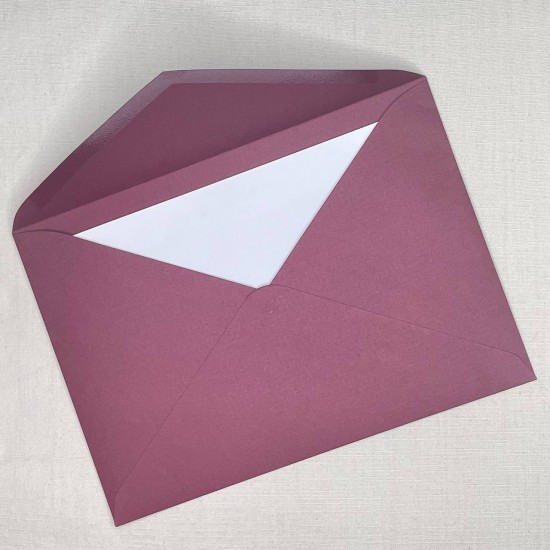 Sobre Invitación Burdeos