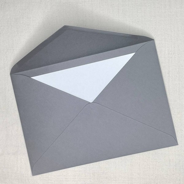 Sobre Invitación Gris Piedra