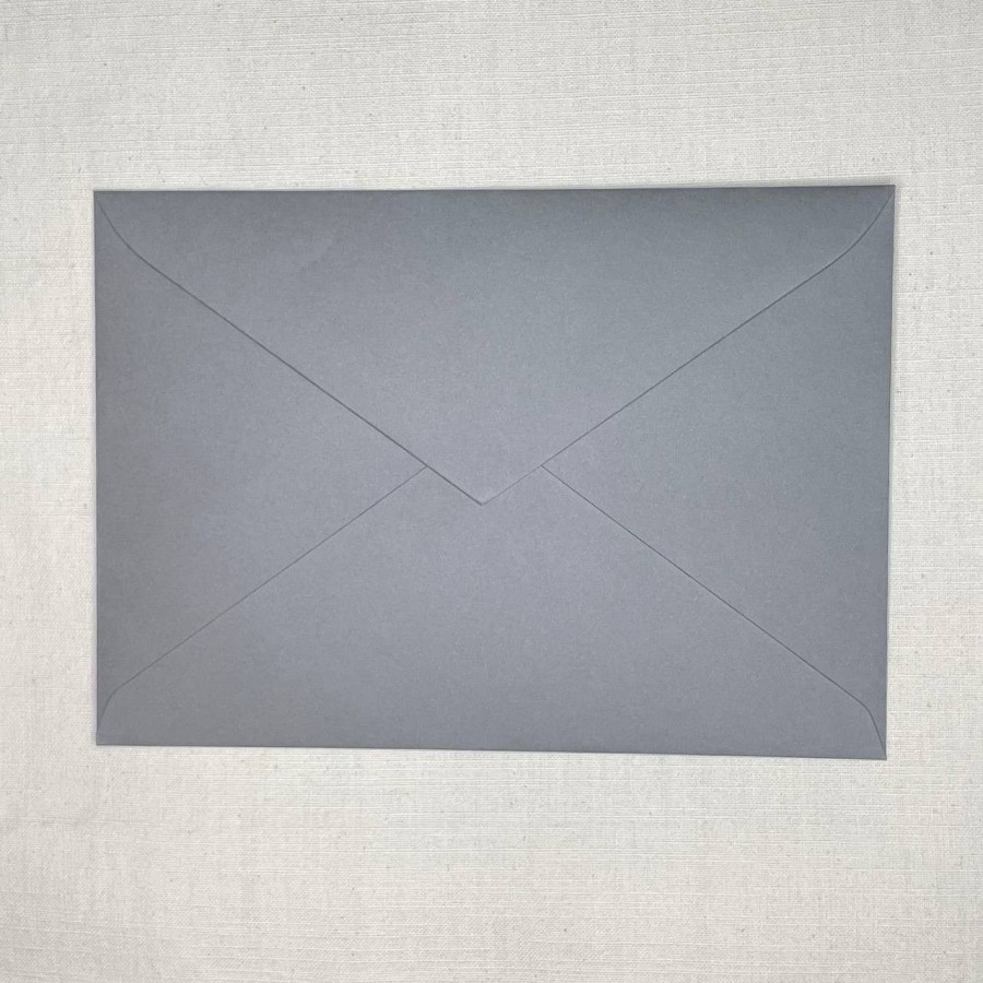 Sobre Invitación Gris Piedra