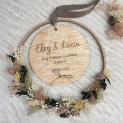 Caja porta-alianzas madera corazones texto personalizado boda regalo  anillos cajita arras cierre iman