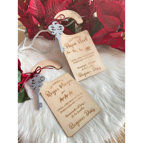 Cuelgapuerta con Llave Mágica