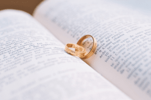 Votos matrimoniales: todas las claves para escribirlos